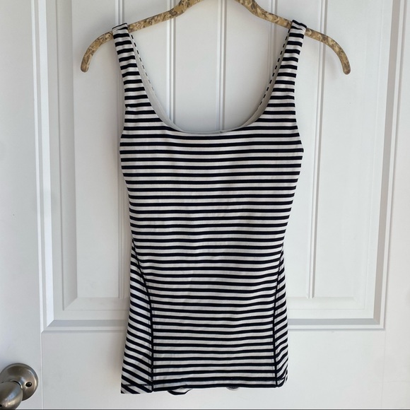 lululemon striped amala tank top size 4 - Picture 2 of 11